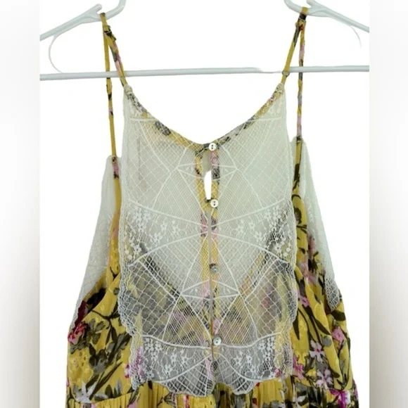 NWT Lovestitch Women's Floral Tiered Slip Maxi Dress Yellow/White Lace Back Sz S - Picture 6 of 9
